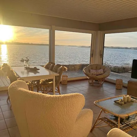 Lovely House With Panoramic View