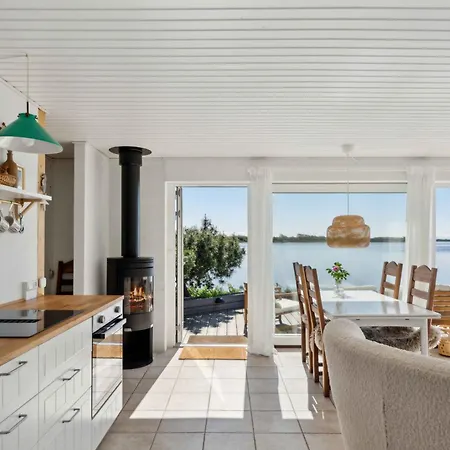 بيت للعطل Lovely House With Panoramic View Martofte